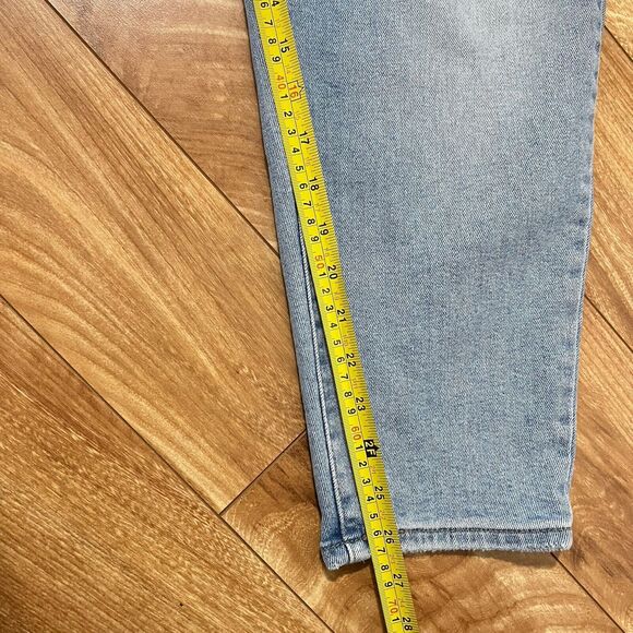 Levis Silvertab Mom Jeans Womens Size 31 Blue Denim Distressed High Rise Stretch - Picture 9 of 9